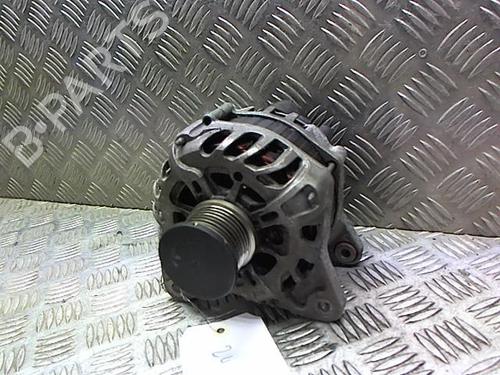 Used Alternator RENAULT CAPTUR I (J5_, H5_) 1.2 TCe 120 (118 hp) 23838049