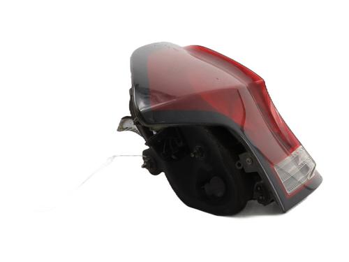 Used Right taillight Right taillight DS DS 4 / DS 4 CROSSBACK (NX_) 1.2 THP 130 (NXHNYM) (130 hp) 32021748 32021748