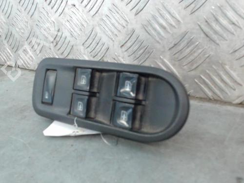 left-front-window-switch-dacia-duster-hs_-2010-2011-2012-2013-2014-2015-2016-2017-2018-25600069 main image