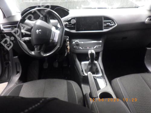 Seat buckle PEUGEOT 308 II (LB_, LP_, LW_, LH_, L3_) 1.2 THP 110 | BP29184811I32 