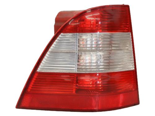 Used Right taillight MERCEDES-BENZ M-CLASS (W163) ML 270 CDI (163.113) (163 hp) 24176905