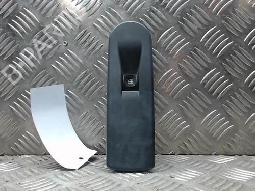 right-front-window-switch-renault-clio-iv-bh_-2012-2013-2014-2015-2016-2017-2018-2019-2020-2021-23048293 main image