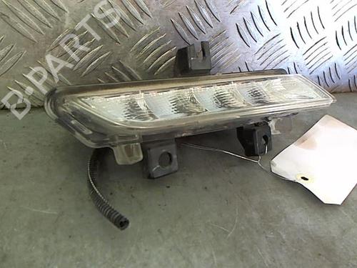 Used Right daytime light Right daytime light RENAULT CLIO IV (BH_) 1.5 dCi 90 (90 hp) 23839720 23839720