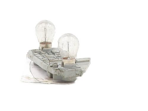 Lampeholder Lampeholder TOYOTA YARIS (_P9_) 1.4 D-4D (NLP90_, NLP90R) (90 hp) 32210393 32210393