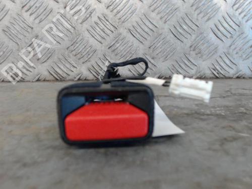 Used Seat buckle CITROËN C3 III (SX) 1.2 PureTech 82 (83 hp) 29519753