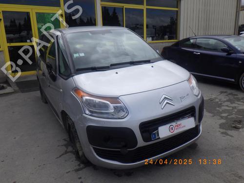 Brugte CITROËN C3 Picasso (SH_) 1.6 HDi (90 hp) 4220123