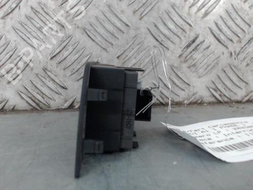 Left front window switch AUDI A1 (8X1, 8XK) 1.6 TDI | BP30466468I27 - Image 3