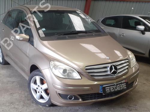 Foran støtfanger MERCEDES-BENZ B-CLASS Sports Tourer (W245) B 180 CDI (245.207) (109 hp) 31336923