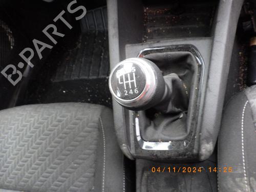 Used Gear lever RENAULT CLIO V (B7_) 1.0 LPG (B7MT) (101 hp) 23839564