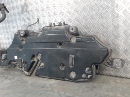 adblue-tank-mercedes-benz-gla-h247-2020-33615369 main image