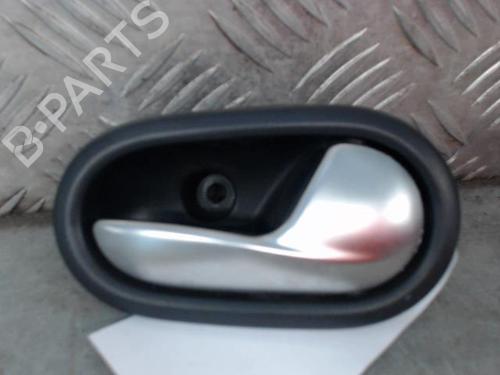 Højre bagtil invendig håndtag DACIA SANDERO II 1.5 dCi (90 hp) 25758982