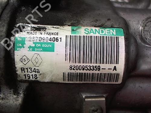 Used AC compressor AC compressor RENAULT CLIO III (BR0/1, CR0/1) 1.5 dCi (BR17, CR17) (86 hp) 23051124 23051124