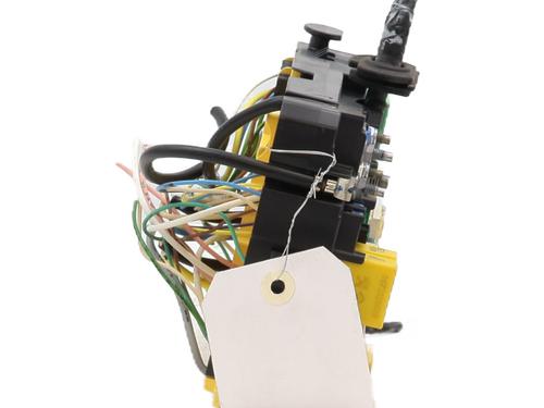 Used Fuse box Fuse box PEUGEOT 208 I (CA_, CC_) 1.6 HDi (92 hp) 31582551 31582551