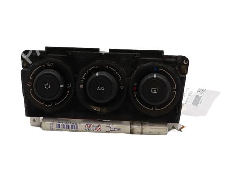 climate-control-citroen-c3-picasso-sh_-2008-27684060 main image