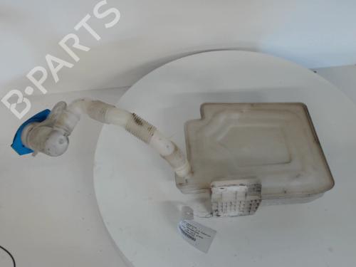 Used Windscreen washer tank VW GOLF VI (5K1) 1.4 TSI (122 hp) 23051928