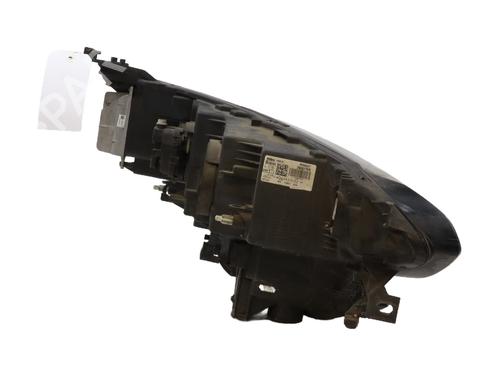 Left headlight RENAULT MEGANE IV Hatchback (B9A/M/N_) 1.5 dCi 110 (B9A3) | BP29124255C28 