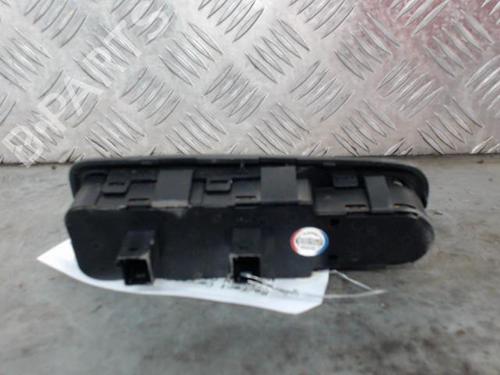 Used Left front window switch Left front window switch CITROËN C4 Picasso I MPV (UD_) 1.6 HDi (109 hp) 26153409 26153409