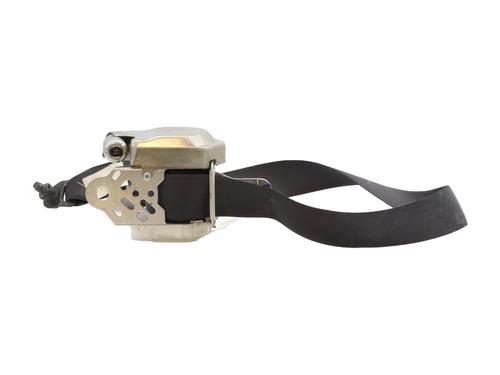 Used Front right seatbelt Front right seatbelt SUZUKI SWIFT III (MZ, EZ) 1.3 DDiS (RS413D) (75 hp) 30750366 30750366