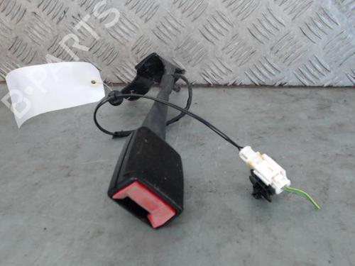 Seat buckle CITROËN C4 CACTUS 1.2 VTi 82 | BP27482902I32 