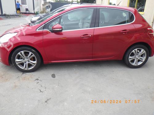 Dør venstre bagtil Dør venstre bagtil PEUGEOT 208 I (CA_, CC_) 1.2 VTI 82 (82 hp) 23839669 23839669