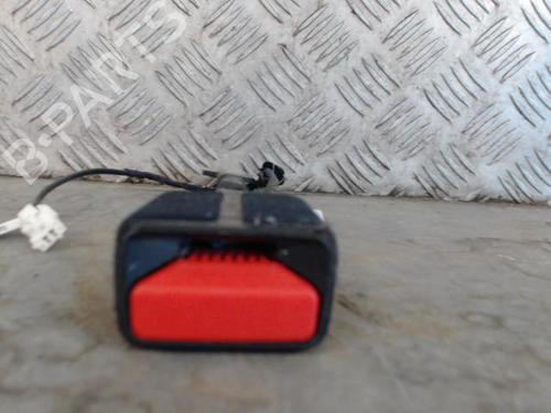 Used Seat buckle CITROËN C3 III (SX) 1.2 PureTech 82 (83 hp) 29519752
