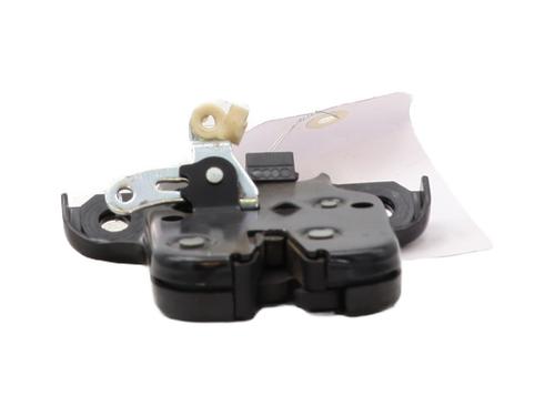 Used Tailgate lock AUDI A3 (8P1) 2.0 TDI 16V (140 hp) 27318153