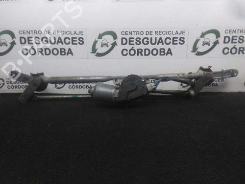 Used Front wiper motor TOYOTA LAND CRUISER PRADO (_J15_) 3.0 D-4D (KDJ150_, KDJ150, KDJ155) (173 hp) 8246592