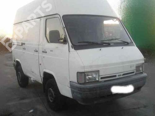 Used Parts NISSAN TRADE Van    748919