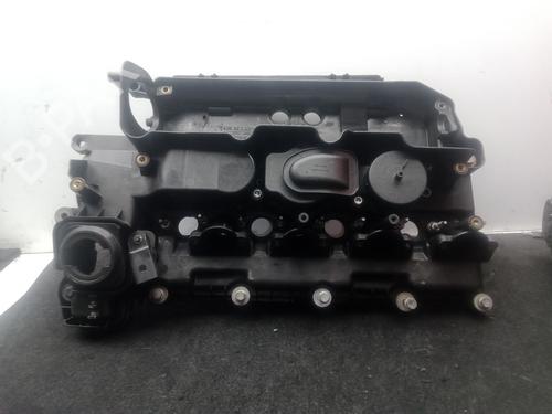 Used Valve cover Valve cover BMW 3 Compact (E46) 320 td (150 hp) 33872458 33872458