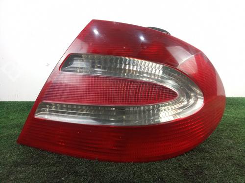 Used Right taillight Right taillight MERCEDES-BENZ CLK (C209) CLK 270 CDI (209.316) (170 hp) 40227461 40227461