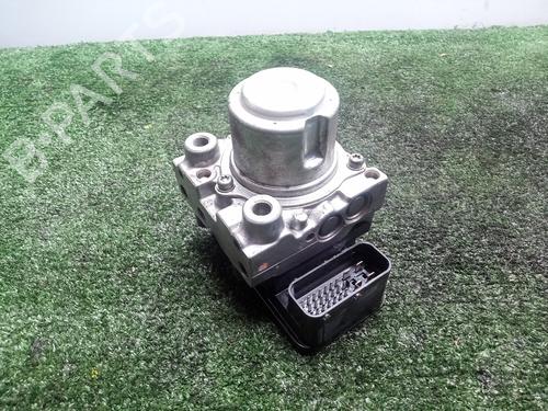 Used ABS pump HONDA MOTORCYCLES NT NT 700 V Deauville (RC52A) (65 hp) 27832378