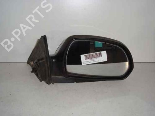 Used Right mirror HYUNDAI ELANTRA III (XD) 2.0 CRDi (113 hp) 12215932