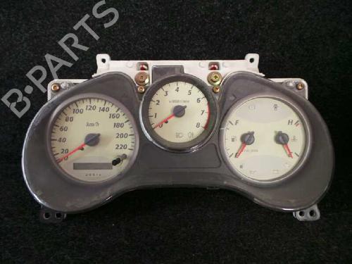 Used Instrument cluster TOYOTA RAV 4 II (_A2_) [2000-2005]  5690580