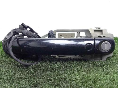 Used Front left exterior door handle Front left exterior door handle VW TOUAREG (7LA, 7L6, 7L7) 5.0 V10 TDI (313 hp) 9522570 9522570