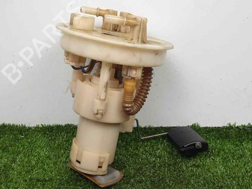 Used Fuel pump KIA CERATO I Saloon (LD) 2.0 CRDi (112 hp) 10680751