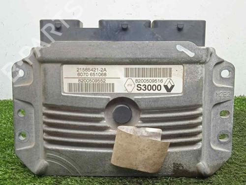 Used Engine control unit (ECU) RENAULT SCÉNIC II (JM0/1_) 1.6 16V (JM1R) (112 hp) 16056115
