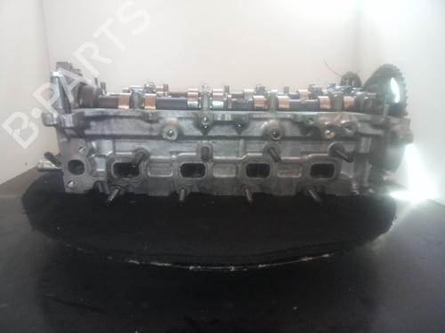 Used Cylinder head TOYOTA COROLLA Verso (ZER_, ZZE12_, R1_) 2.2 D-4D (AUR10_, AUR10R) (136 hp) 28450324