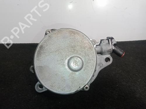 Used Vacuum pump BMW 3 (E46) 320 d (150 hp) 11172767