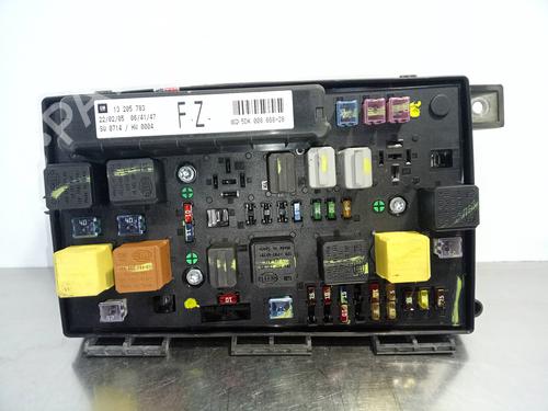 Used Fuse box OPEL ASTRA H (A04) [2004-2014]  12250614