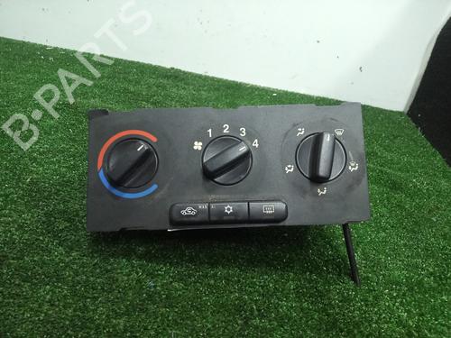 Used Climate control OPEL ZAFIRA A MPV (T98) 1.6 16V (F75) (101 hp) 5700725