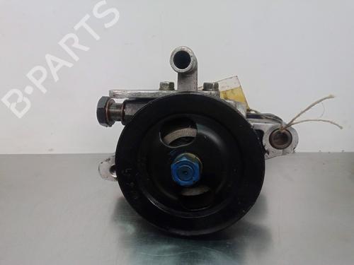 Used Steering pump HYUNDAI LANTRA II Estate (J-2) 2.0 16V (139 hp) 5725813