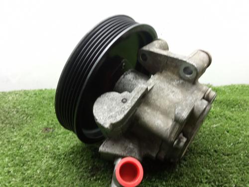 Used Steering pump Steering pump MERCEDES-BENZ M-CLASS (W163) ML 270 CDI (163.113) (163 hp) 39685127 39685127