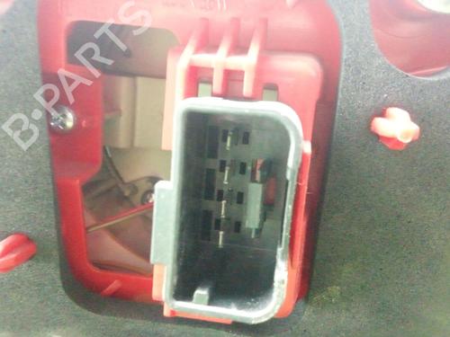 Right taillight VW PASSAT B6 (3C2) 2.0 TDI | BP38959455C35 - Image 3