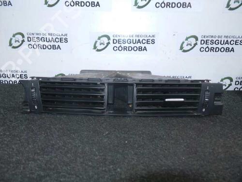 Rejilla aireadora BMW 3 (E90) 318 i (129 hp) 14482110 | - | 6924082A