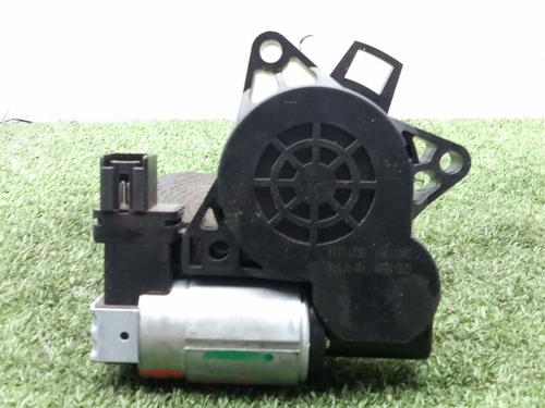 Used Right rear window motor Right rear window motor MAZDA CX-7 (ER) 2.2 MZR-CD AWD (ER10A) (173 hp) 40086992 40086992