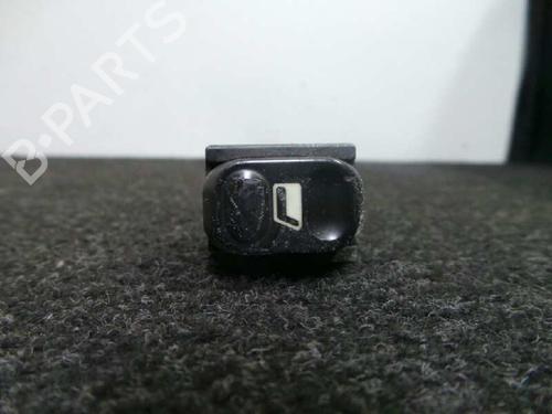Used Right rear window switch PEUGEOT 406 (8B) [1995-2005]  12208142
