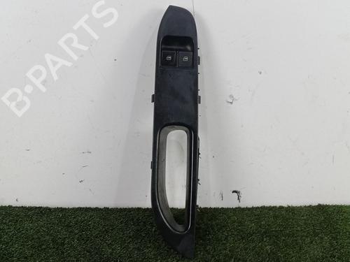 Venstre fortil elrude kontakt SEAT CORDOBA (6L2) 1.9 TDI (100 hp) 28819152