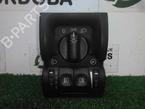 Used Headlight switch OPEL VECTRA B Estate (J96) 1.8 i 16V (F35) (125 hp) 14253778