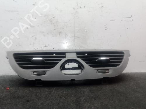 Rejilla aireadora Rejilla aireadora OPEL CORSA E (X15) 1.4 (08, 68) (90 hp) 34554635 34554635