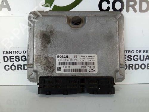 Used Engine control unit (ECU) OPEL ZAFIRA A MPV (T98) [1999-2006]  5698077